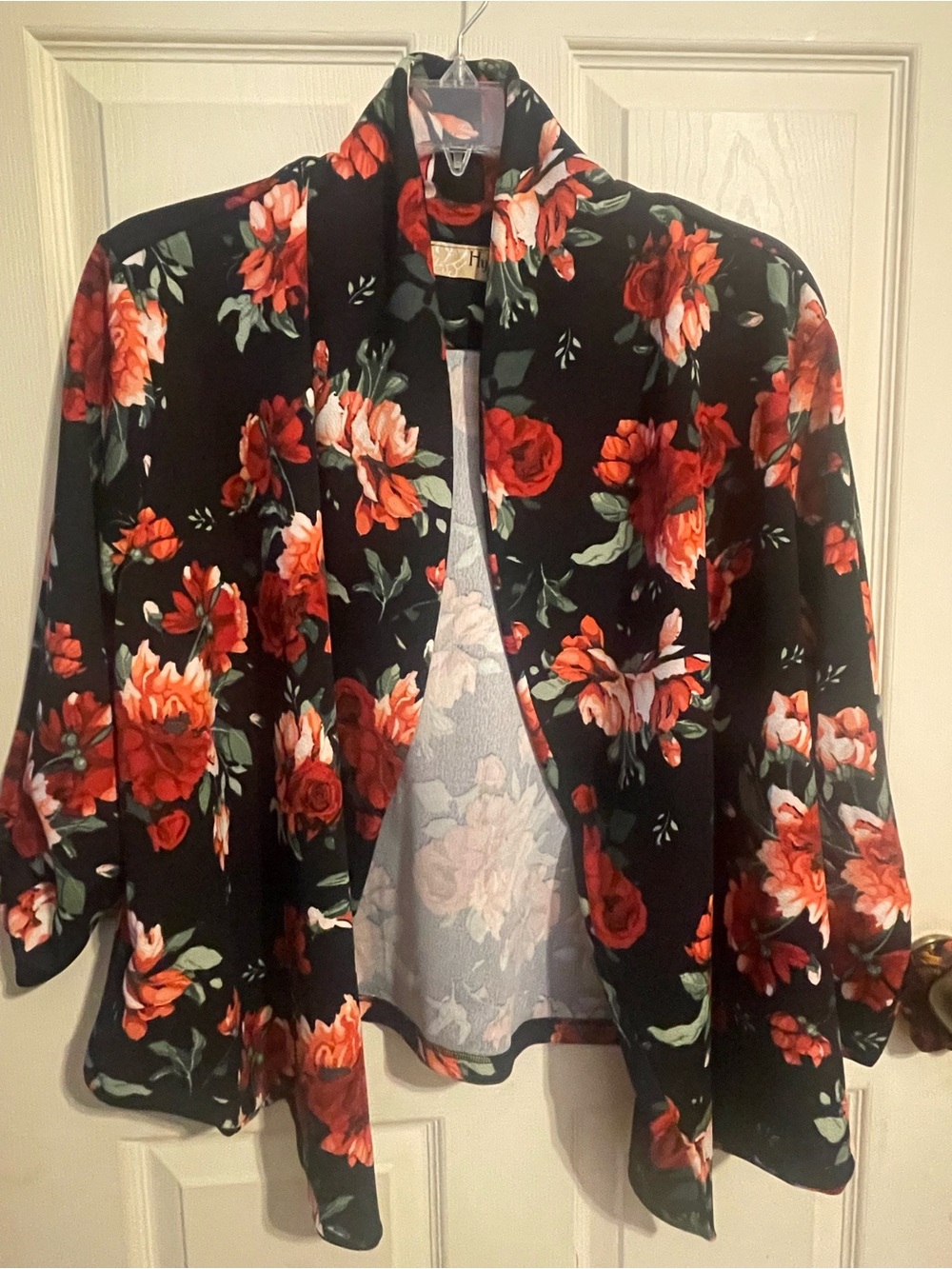 Hybrid & company Black Floral Open Front Blazer Jacket